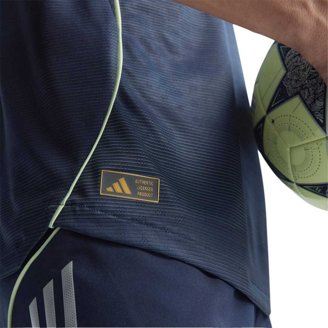 Camiseta visitante del Real Madrid 25/26 II - Versión de jugador