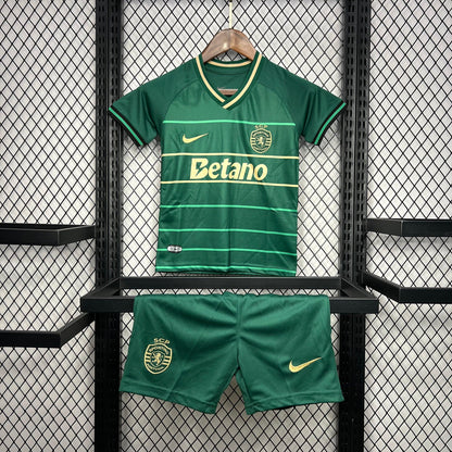Conjunto Infantil Sporting Away 2024/25 - ÚLTIMAS UNIDADES! 🔥💚
