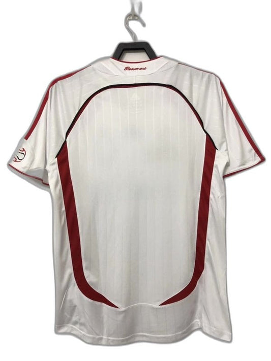 Camiseta de visitante del AC Milan 06/07 II - Versión retro