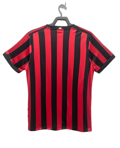 Camiseta local del AC Milan 17/18 - Versión retro