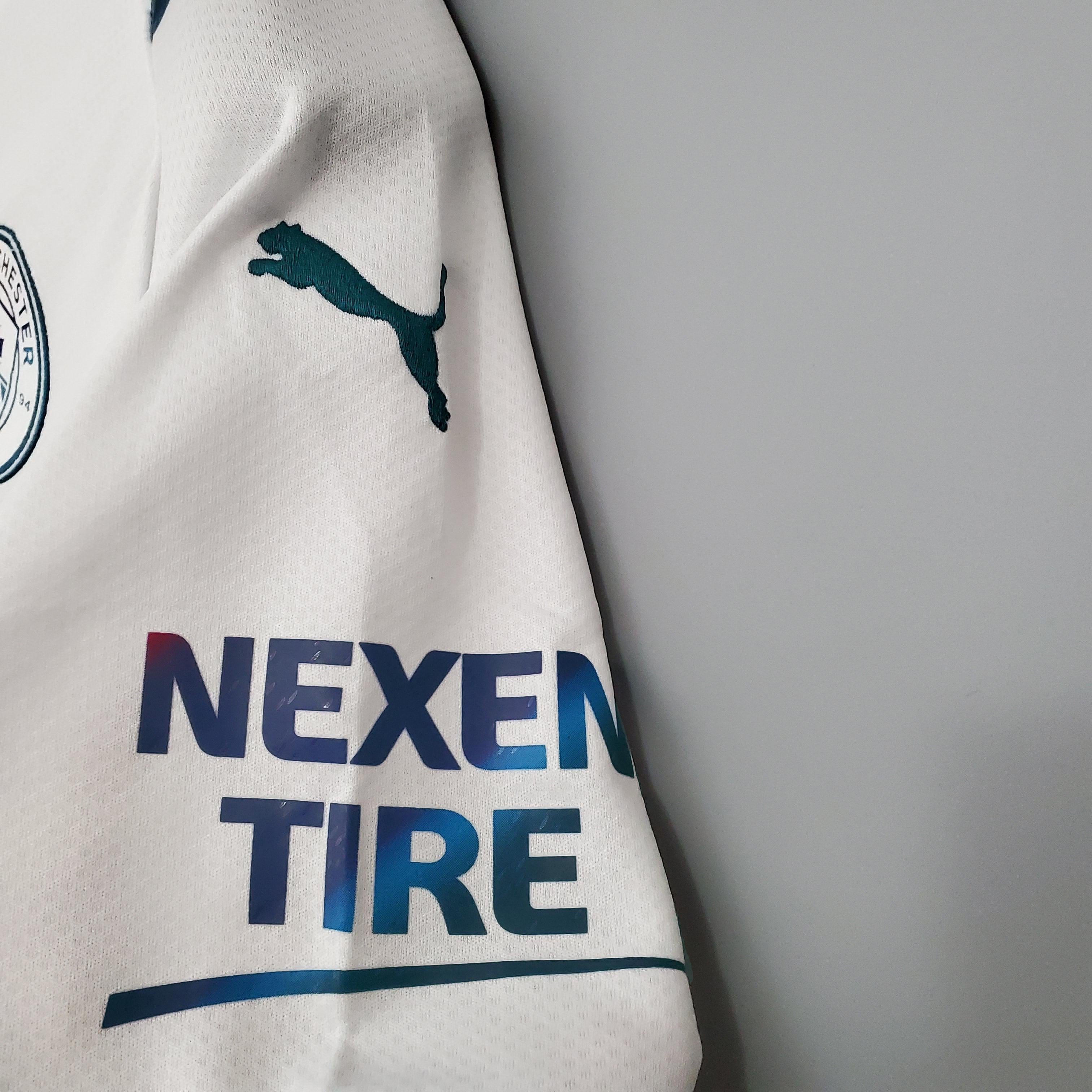 Manchester City Retro Jersey Away 2021/22
