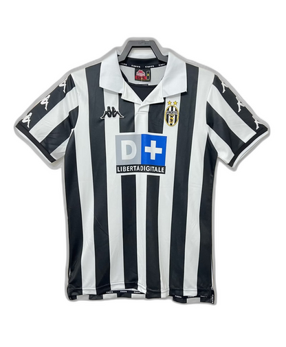 Camiseta local de la Juventus 99/00 - Versión retro