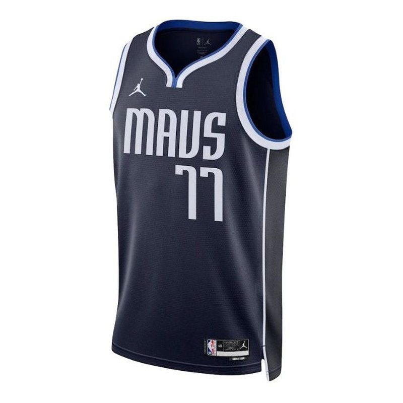 Camiseta unisex de la NBA de Luka Dončić de los Dallas Mavericks, edición Statement 2023, color azul marino